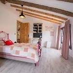Dachas Cove * Ağva