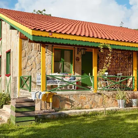 Hotel Dachas Cove