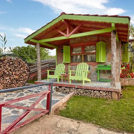 Dachas Cove Hotel